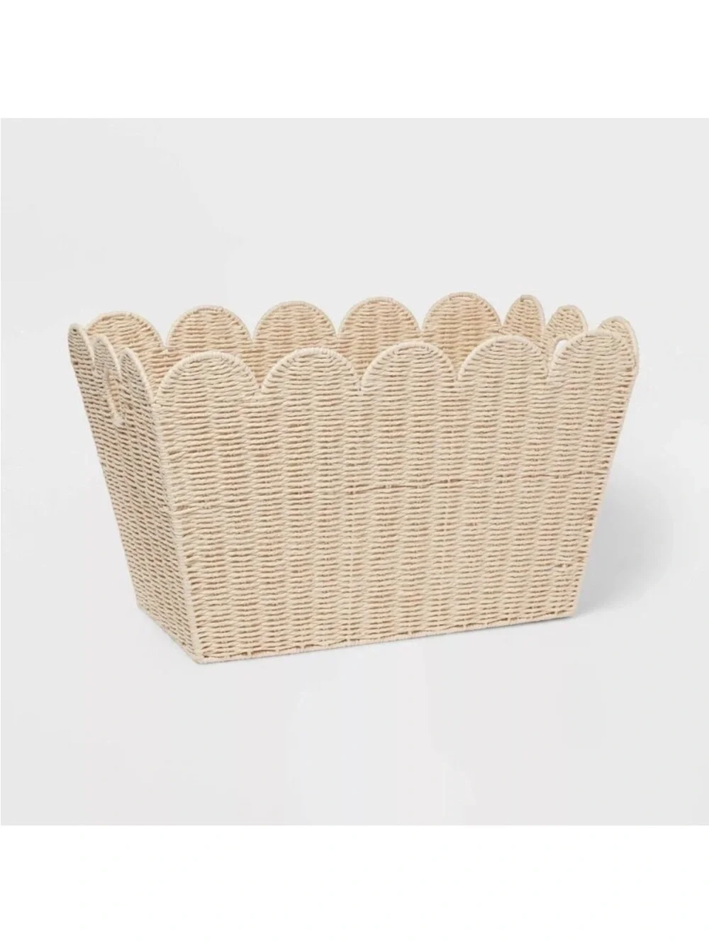Pillowfort by Target Wicker Woven Scallop Storage Scalloped Floor Basket NEW